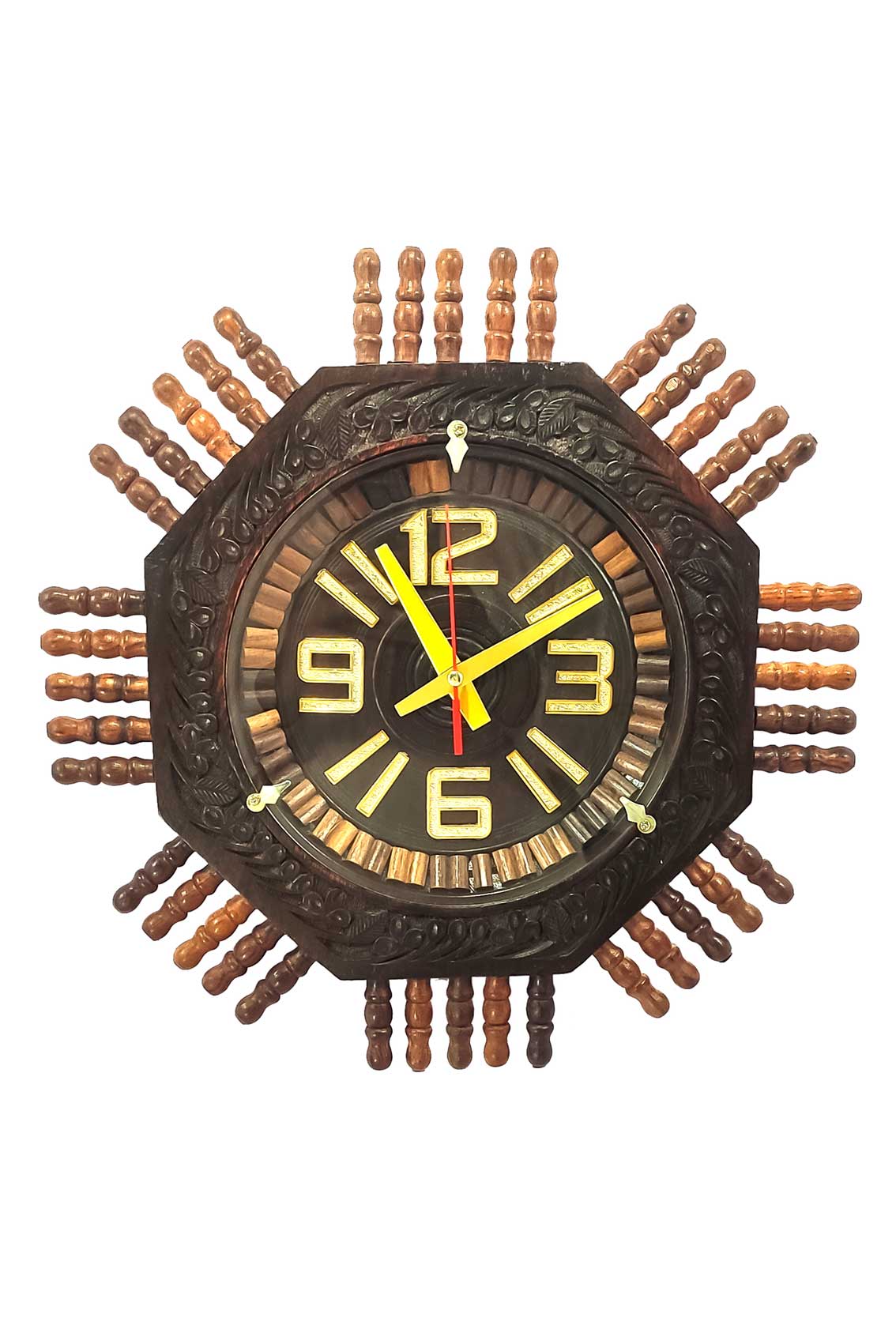 Traditional Wooden Wall Clock I